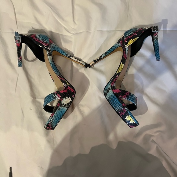 Colorful Snake Skin Heel - Picture 6 of 8